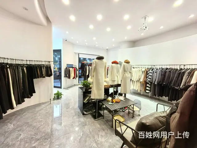 新兴路丽都水岸服装店吉转（全新装修！客源稳定！也可空转！） - 图片 5