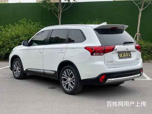 三菱 欧蓝德 2018款 2.0 无级 两驱嘉乐版7座 - 图片 4