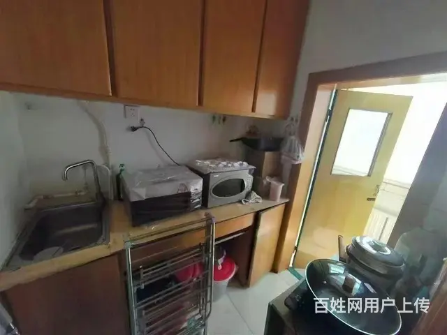 乌兰小区4楼73平  临近中街  地段繁华  交通和购物方便 - 图片 3