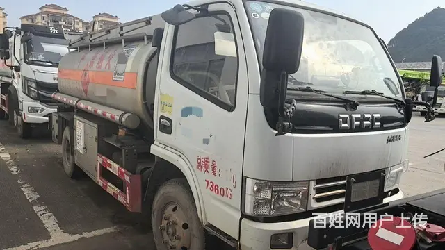 二手东风5吨油罐车加油车带手续转让 - 图片 3