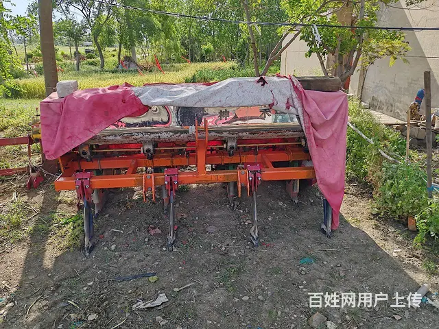 神禾四行玉米播种机。 - 图片 1