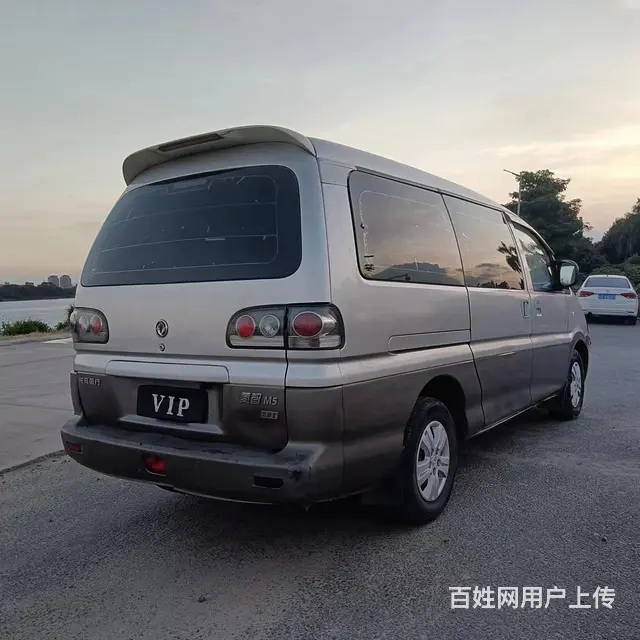 风行 菱智 2013款 菱智M5 Q7 2.0 手动 长轴舒 - 图片 5