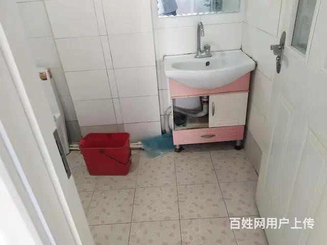 【搞定了！】枫彩家园阁楼8楼出租 - 图片 2