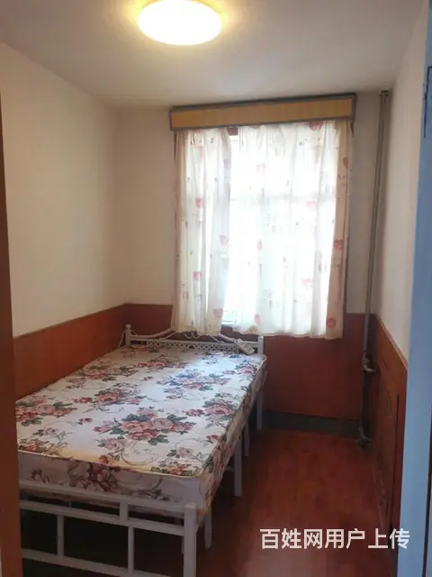 华茂小区二室一厅出租1300 - 图片 3