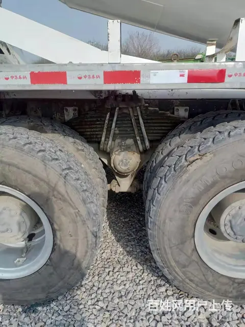 出售一天20年豪沃搅拌车 轻量化大12方 - 图片 8