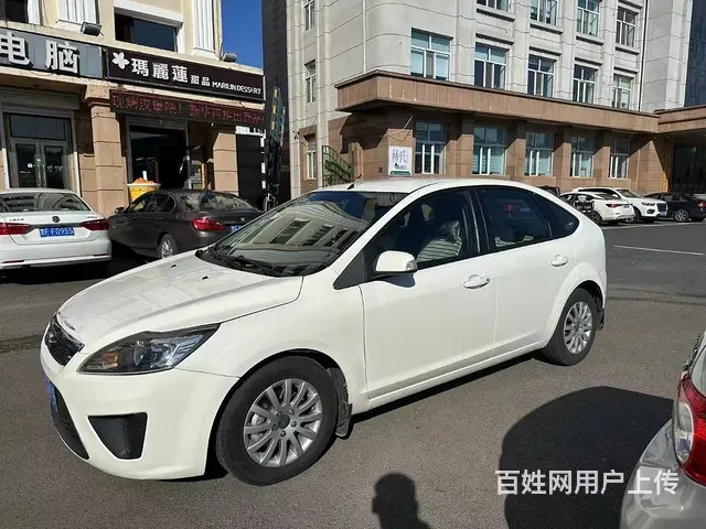 福特 福克斯 2013款 经典福克斯-两厢 1.8 手自一体 - 图片 4