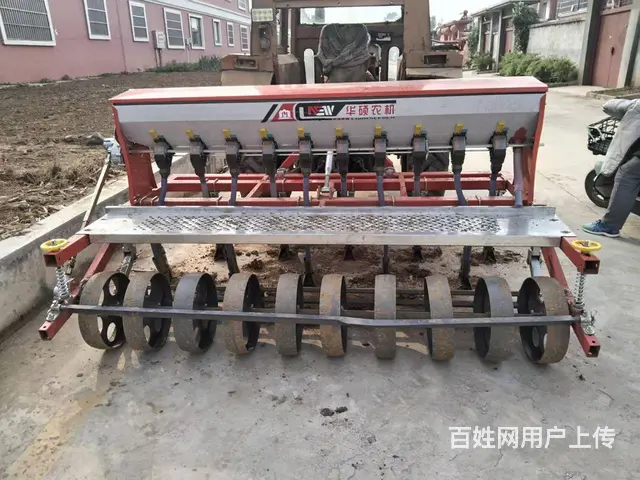 出售单楼小麦播种机 - 图片 1