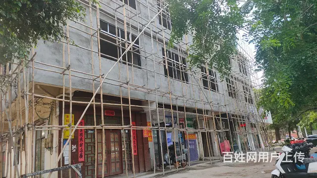 乐乐铺—长流镇主干道900平米二三楼交叉路口处旺铺招租 - 图片 1