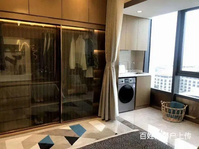 吾悦万达旁绿地峰荟（地铁口挑高现房公寓 可隔两层）全景落地窗 - 图片 5