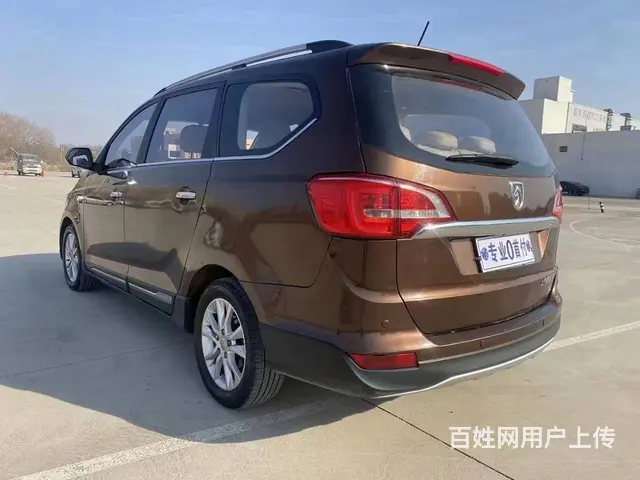 宝骏730 2014款 1.8 手动 舒适型7座 - 图片 7