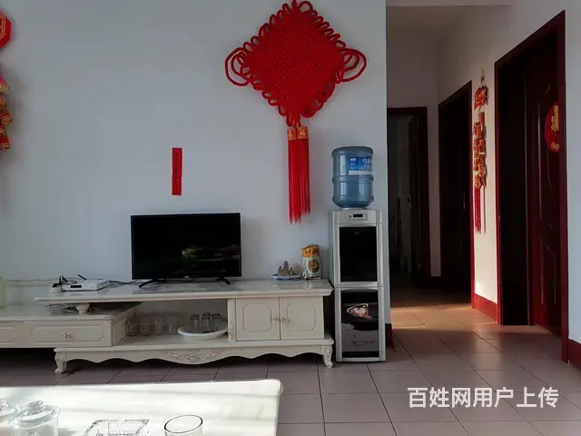五金公寓单位房 - 图片 1