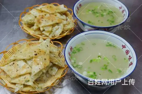 母鸡汤泡饼加盟多少钱 油饼鸡汤泡饼培训学习 - 图片 1