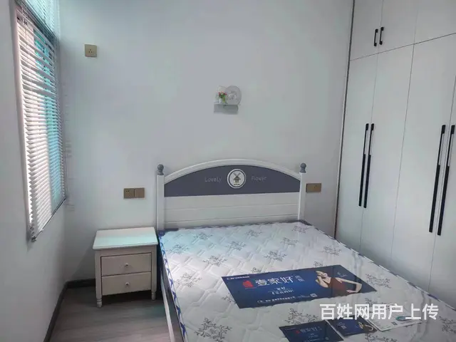 上高中学附近精装修标准四房带大地下室送家私阳光好免费停车 - 图片 5