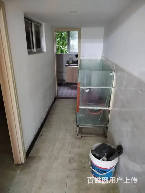 （达州铺源网）南外公安局家属院附近60㎡空铺出租（带夹层） - 图片 2