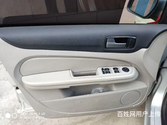 福特 福克斯 2007款 福克斯-三厢 1.8 手动 舒适型 - 图片 4