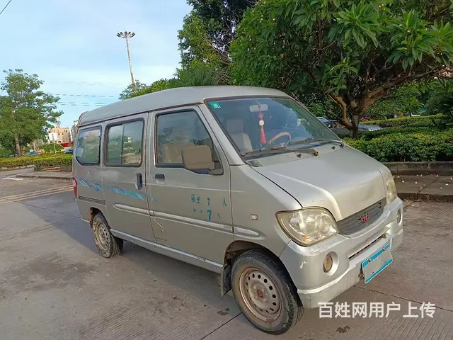 五菱之光面包车 - 图片 3