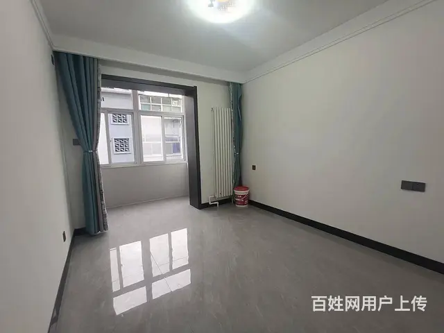 体育馆附近3层两居室39.8万 普通住宅 精装修 - 图片 2