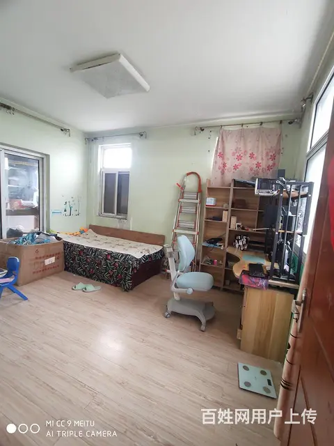 三星电梯12楼，86平带大露台，2室2厅，中等装修，带储藏室 - 图片 1