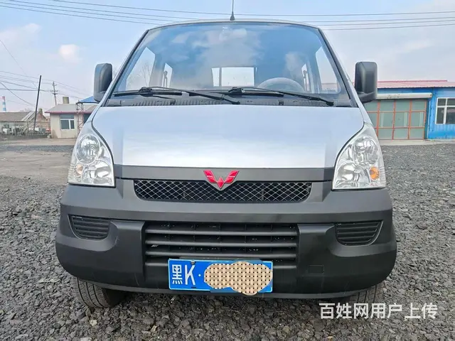 沃尔沃 皮卡 - 图片 1