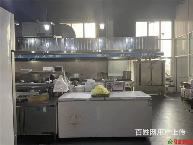 【同城搜铺网免费找店】二院北门800平餐馆转让 - 图片 3
