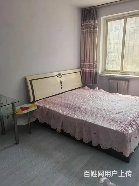 东方国际花园D区2层年租 普通住宅 简单装修 - 图片 1
