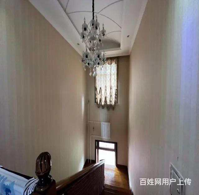 群力双拼别墅出租，挑高客厅使用650平带车库花园商住均可 - 图片 10