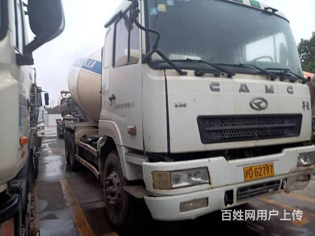 专业买卖精品二手搅拌车 二手混凝土搅拌车的图片