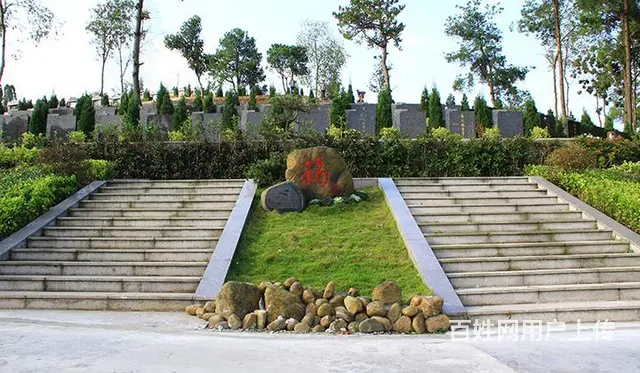乌鲁木齐米泉市北郊公墓,中高端的生态艺术陵园 - 图片 2