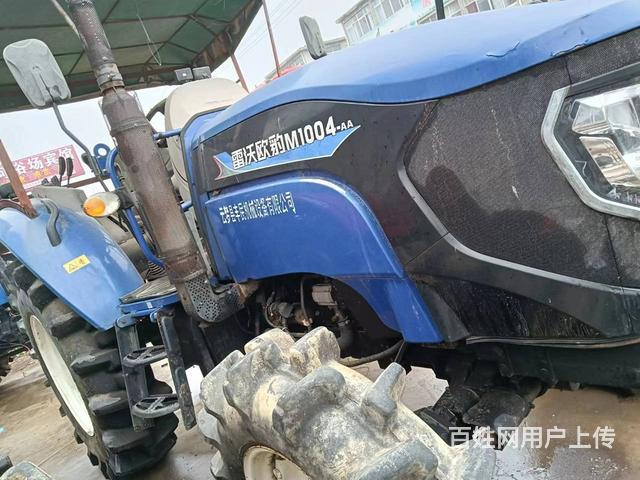 个人精品雷沃欧豹M1004拖拉机 低价甩卖的图片