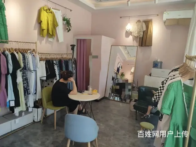 (精选好铺)永兴镇兴华南路临街盈利服装店转让 - 图片 3