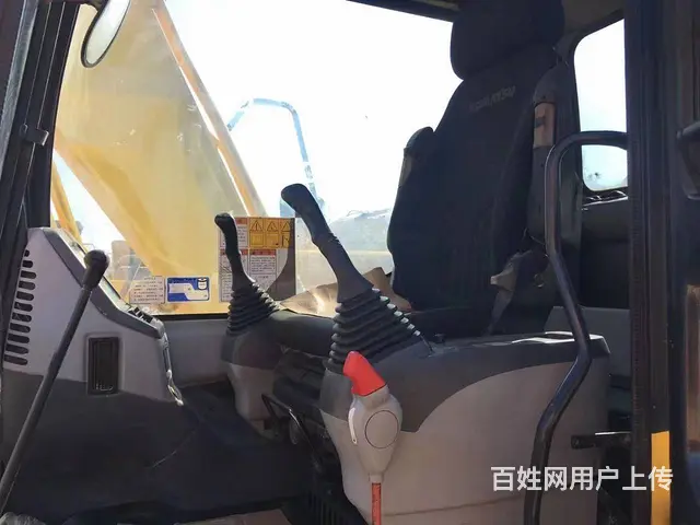 低价出售一台19年二手挖掘机小松130精品车况 - 图片 4