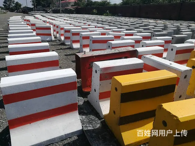 沈阳隔离墩厂家混凝土防撞墩里程碑百米桩警示柱批发 - 图片 7