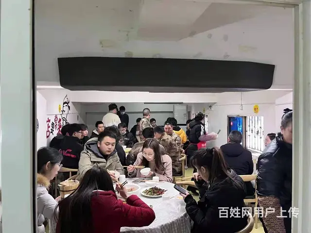 (优选铺子)南外交警二大队80平餐馆转让 - 图片 5