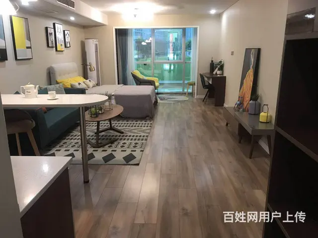 政务东，5.4米挑高，可做两层，双钥匙！ - 图片 1