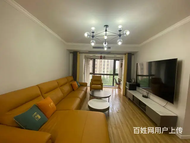 珠江路 洛浦公园旁  升龙城  入住一年 婚装两居 诚卖 - 图片 1