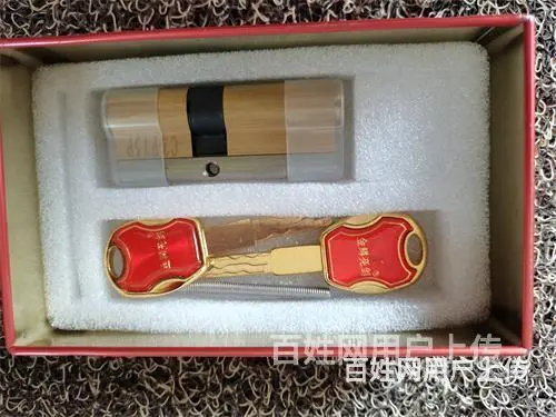 济南雅士园小区附近开锁公司电话-换各种防盗门锁 - 图片 1