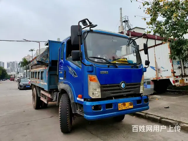 中国重汽 自卸车 - 图片 1