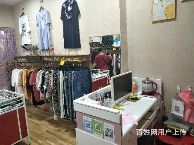 【都市时讯 精品推荐】白马大风车服装 - 图片 3