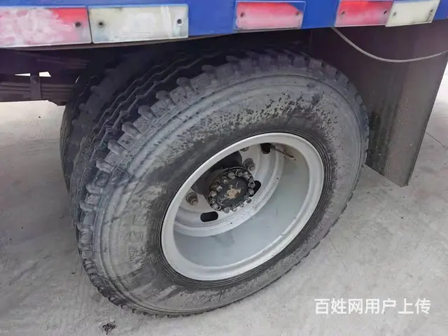 国五江淮单桥厢式车180马力7米8货厢 - 图片 6
