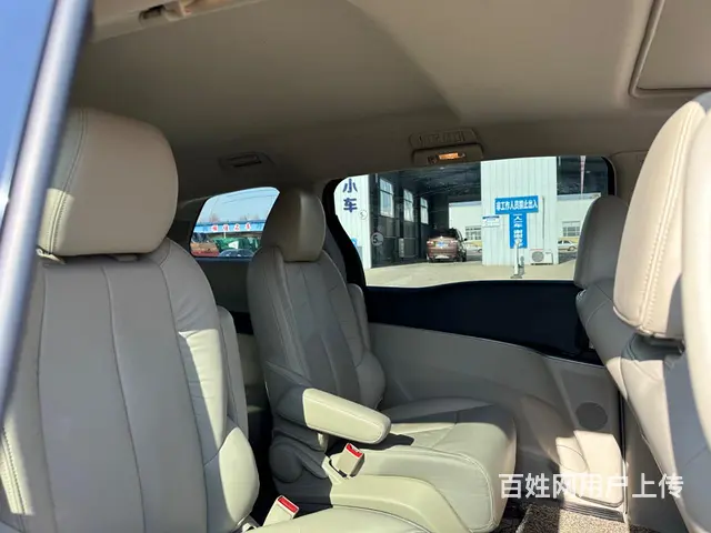 别克GL8 2017款 GL8 商旅车 2.5 手自一体 2 - 图片 6