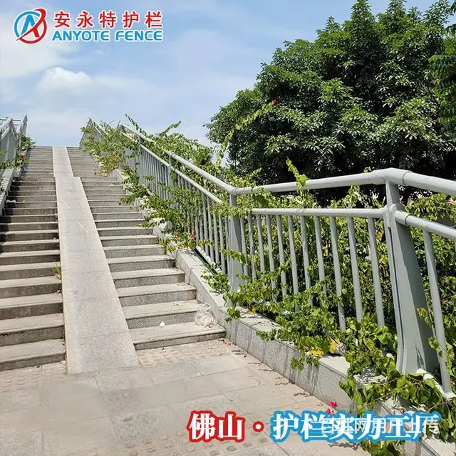 厂家定制钢板立柱桥梁护栏 河道绿道景观栏杆防锈耐用 - 图片 1
