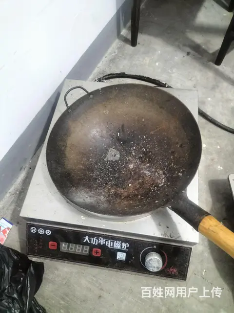 牛肉火锅店关门了，店铺里面的东西便宜卖了 - 图片 9