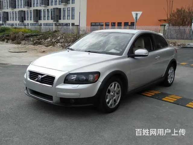 沃尔沃C30 2008款 2.4i 手自一体 R - 图片 1