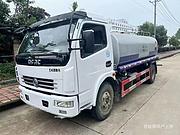 9方12方 洒水车生产厂家