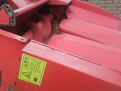 金达威履带玉米收割机，三行