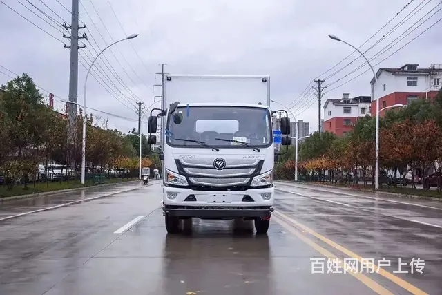 楚胜厂家直销福田欧马可5.2米厢式车 现车低价处理 - 图片 1
