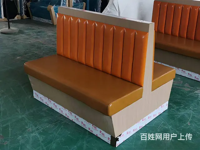 餐饮家具定制软包卡座竖道造型卡座藤编卡座双面卡座 - 图片 1
