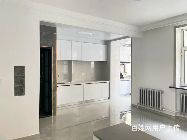 城中名府入口处机电厂家属楼一楼新装修 - 图片 1