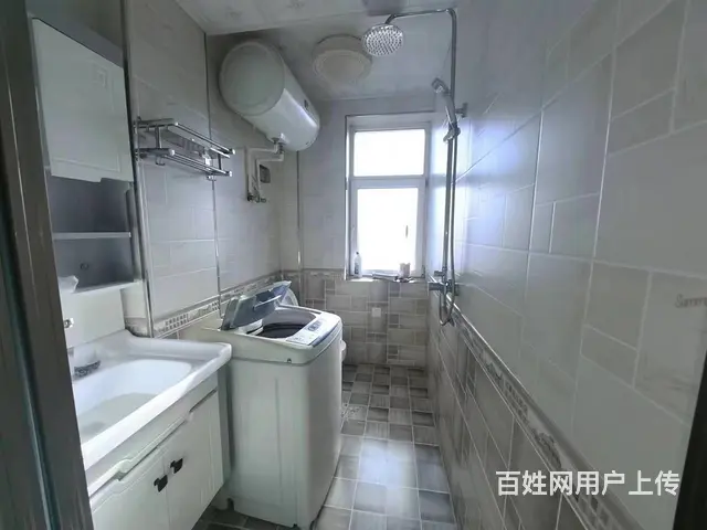 首次出租，凤栖园45平，1厅 中等装修6500每年 - 图片 5