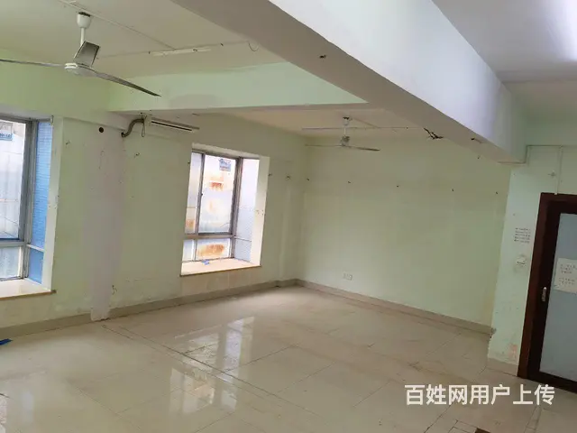 海南工商职业学院内一楼底商出租（适合办公） - 图片 3